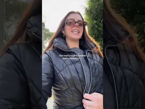 مجرد مشاركة فكرة خطرت ببالي ههه تأمل عميق ملابس مستعملة مستعمل حياة جديدة استبطان 