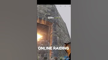 they rushed to rocket for defend their base #rust #raid #raiddefence #shorts