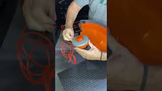 Te Enseñamos A Cambiar La Tanza De La Desmalezadora Damt520 Ía