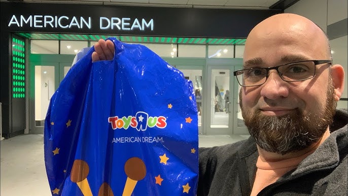 Toys R Us Grand Opening at American Dream Mall 2021 – LesDudis