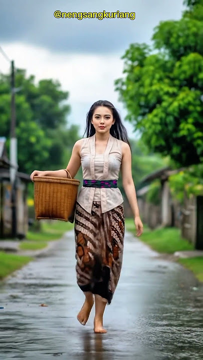Neng Pulang Kehujanan, Basah Kuyup Tapi Tetap Cantik 😍💦 #shorts