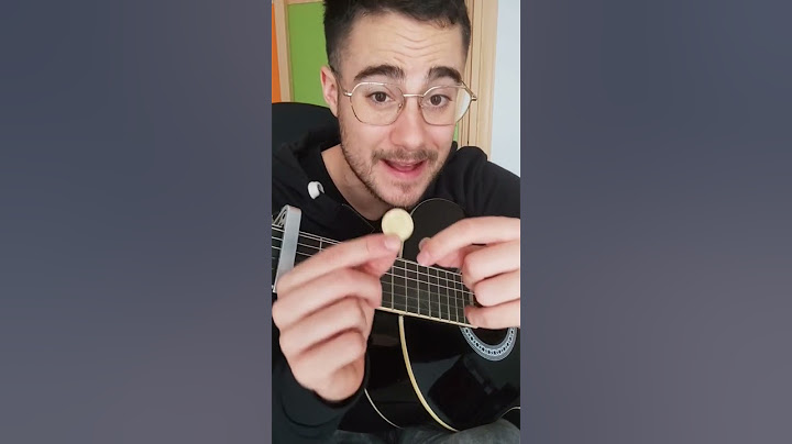 TOCO CON UNA MONEDA LA GUITARRA (sonido único)