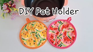 DIY Pot Holder. How to sew pot holder. easy to sew. cute pot holder. sewing tutorial. cute tutorial.