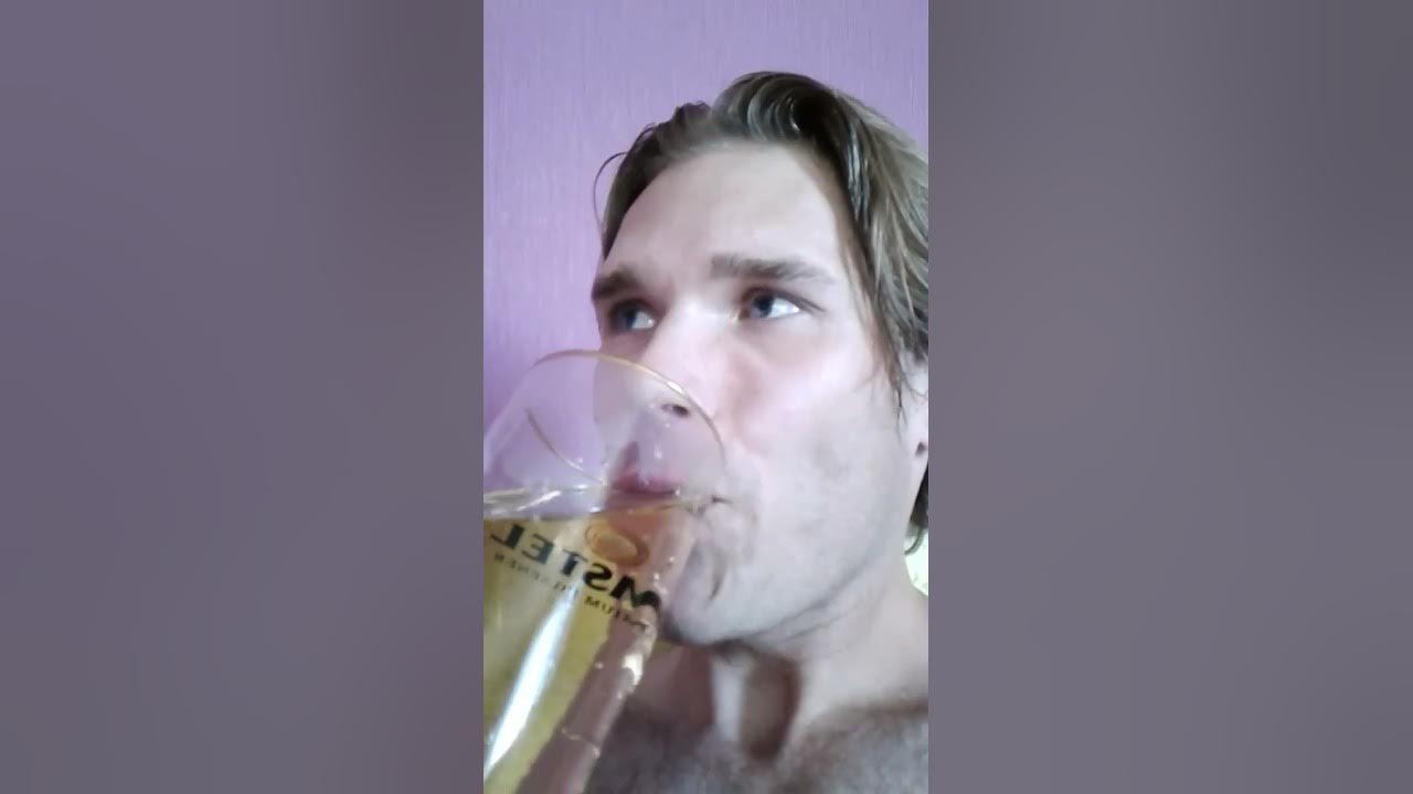 Ромчитос певец пьет дюшес красная цена 2 литра за 18 рублей - YouTube