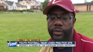 Youth football team looking for place to practice after being kicked off field Youth football team looking for place to practice after being kicked off field