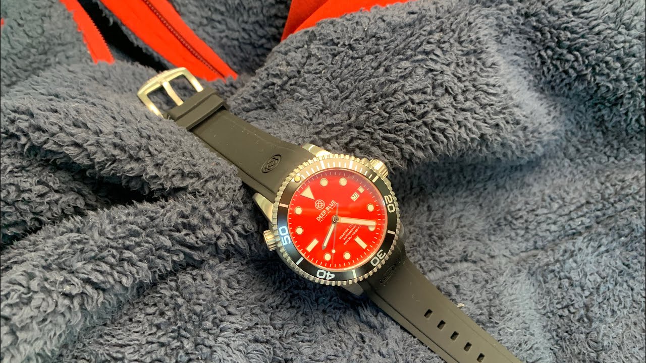 Omega Sea Master?, Seiko Cal - Deep Blue Master Diver 1000 Auto, Release Valve, Red Dial, 1000f/300m
