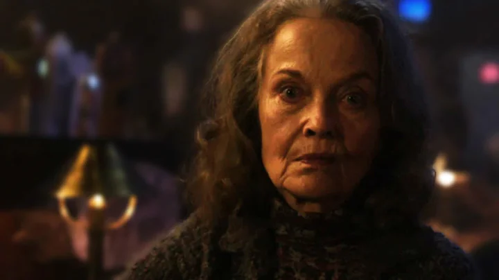 Twin Peaks - What possessed Sarah Palmer?