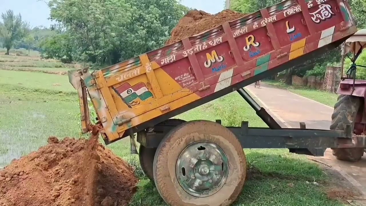 Jcb 3DX making field with three tractors | Mahindra Tractors Vs Swaraj Tractor