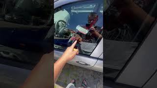 Как открыть машину без ключа ?? Szkoda Fabia 2003