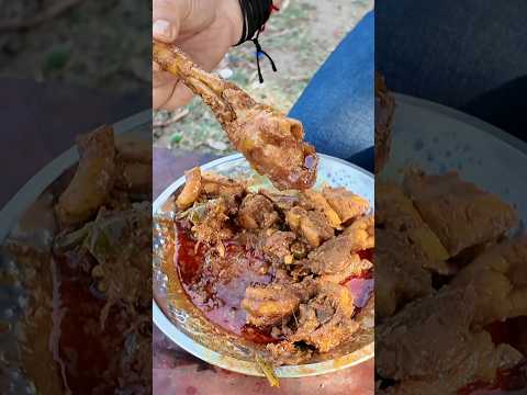 Sara Khel Skin Ka Hai #eating #desimurga #dhaba #masala