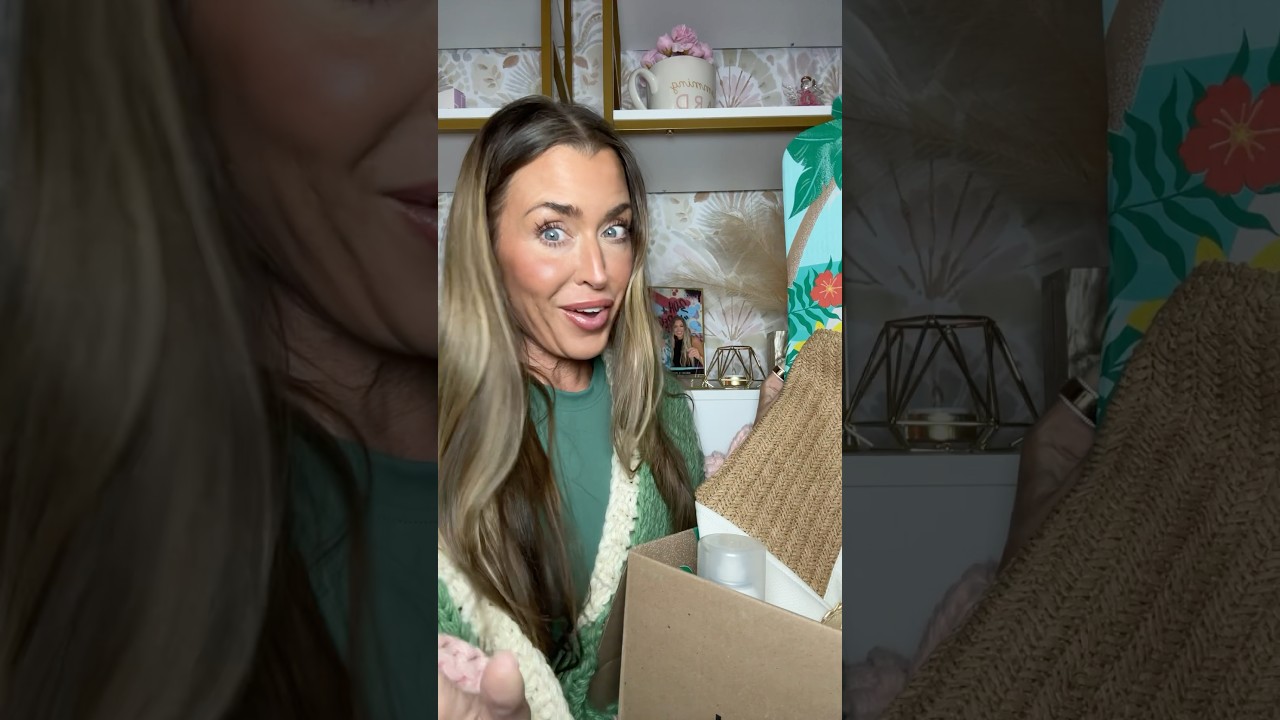 My latest fab fit fun unboxing 