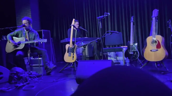 Learning to Fly (Tom Petty cover) - Dave Hause, Ti...