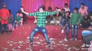Zbrdst Dance