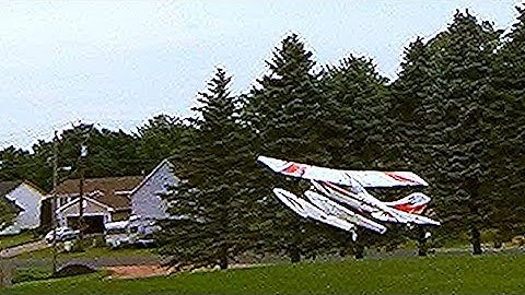 My E-Flite Apprentice S 15e Float-Plane Take-Off & Landing on Grass - June 8th, 2014