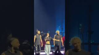 Jennie Thank You Concert Applause