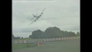 Boeing B17 La Ferté-Alais low pass