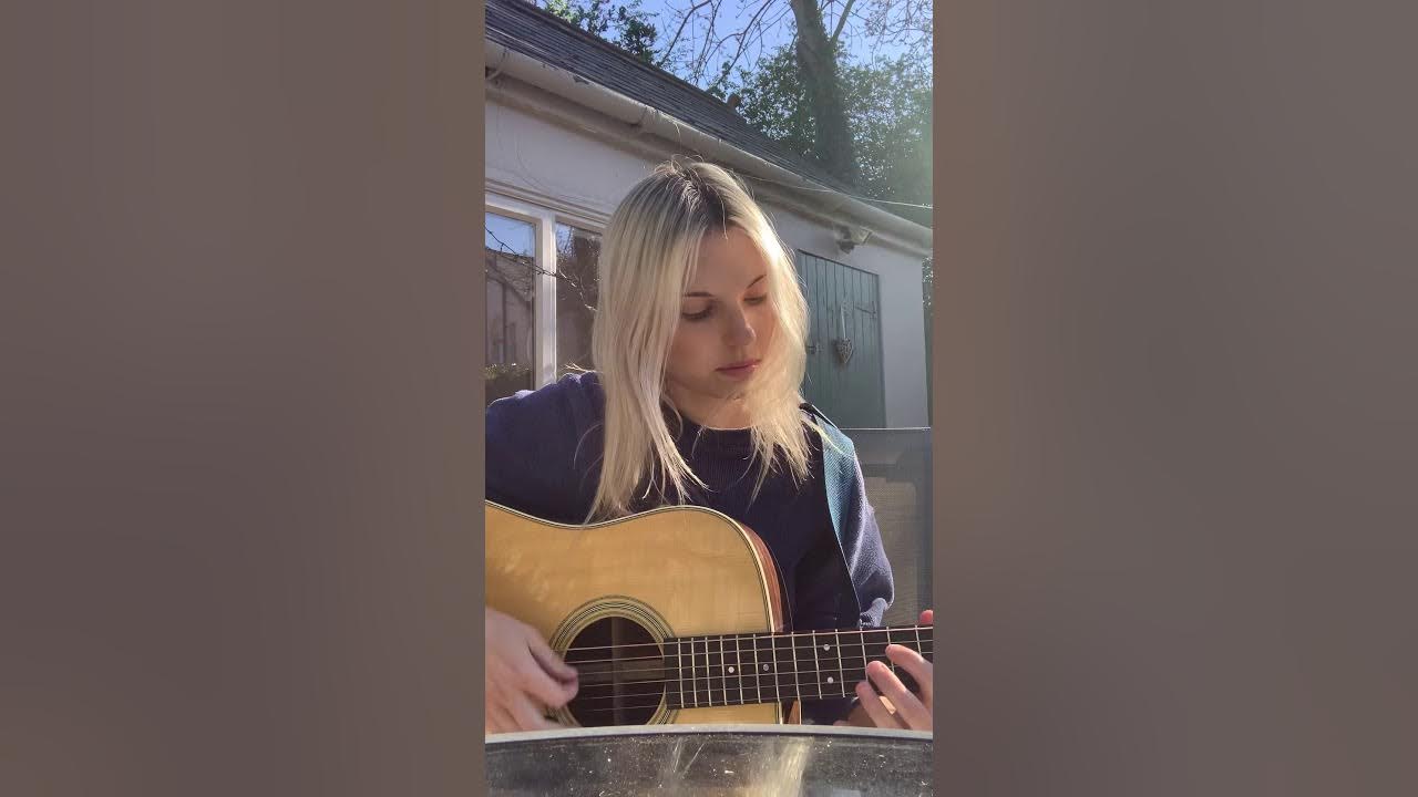 Lucy Gaffney - Your Star Will Shine (The Stone Roses cover) Lucy Gaffney - Your Star Will Shine (The Stone Roses cover)