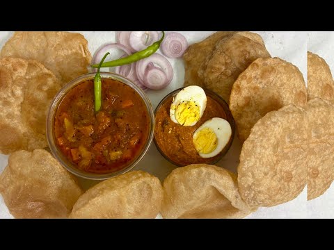 #Eating poori with mixed vegetable curry & #kadaimasala egg curry #bigbites  #love for food