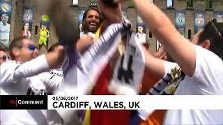 fans-warming-up-for-juventus-against-real-madrid-in-cardiff