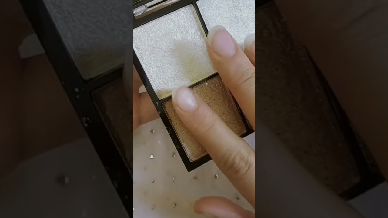 Mega glow Highlighter. 