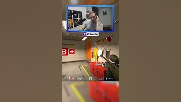 FUNNIEST CS2 TIMING...🤣 #cs2 #counterstrike2 #csgo