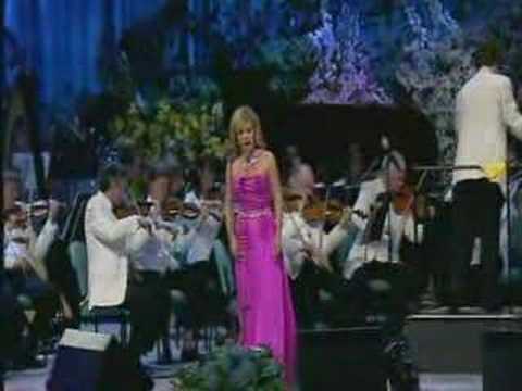 Katherine Jenkins - Cymru Fach - Llangollen 2006