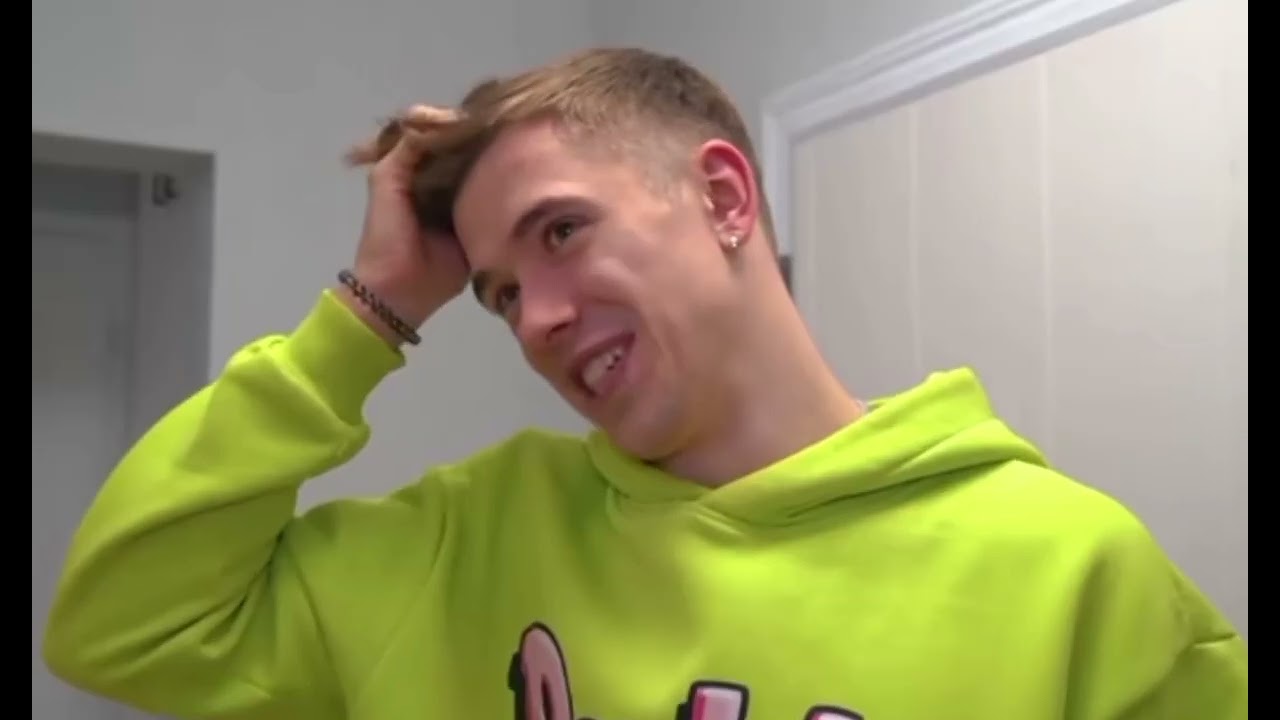 Клип  дабал бабл  Каролины и Адрея