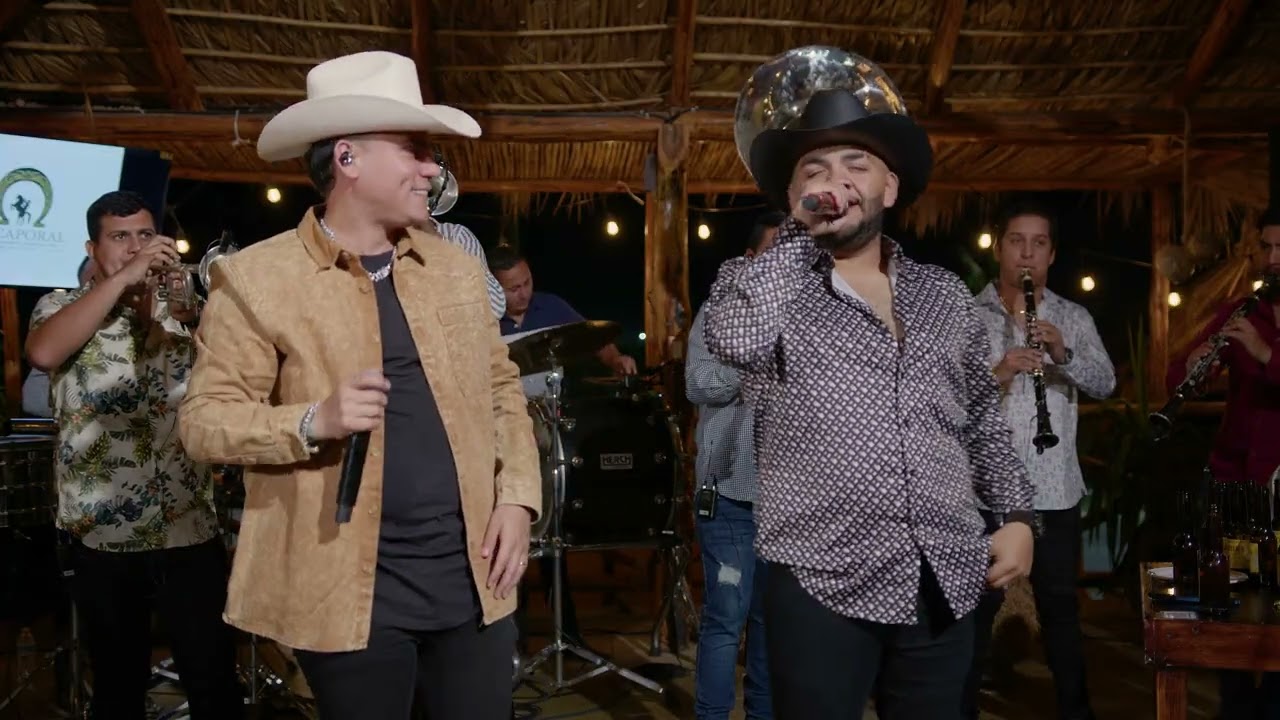 Seis Pies Abajo / Acábame de Matar / Como el Primer Día - La Banda Que Hacia Falta ( LIVE SESSIONS )