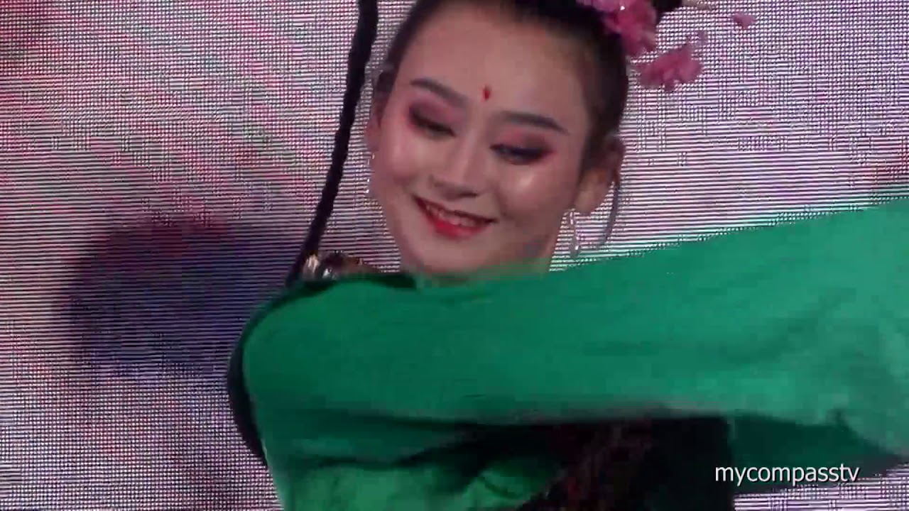 Chinese Traditional Song & Dance 中国传统歌舞 - YouTube