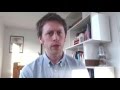 #133 - TO PLAY DOWN - Learn English phrasal verbs with Luke Thompson