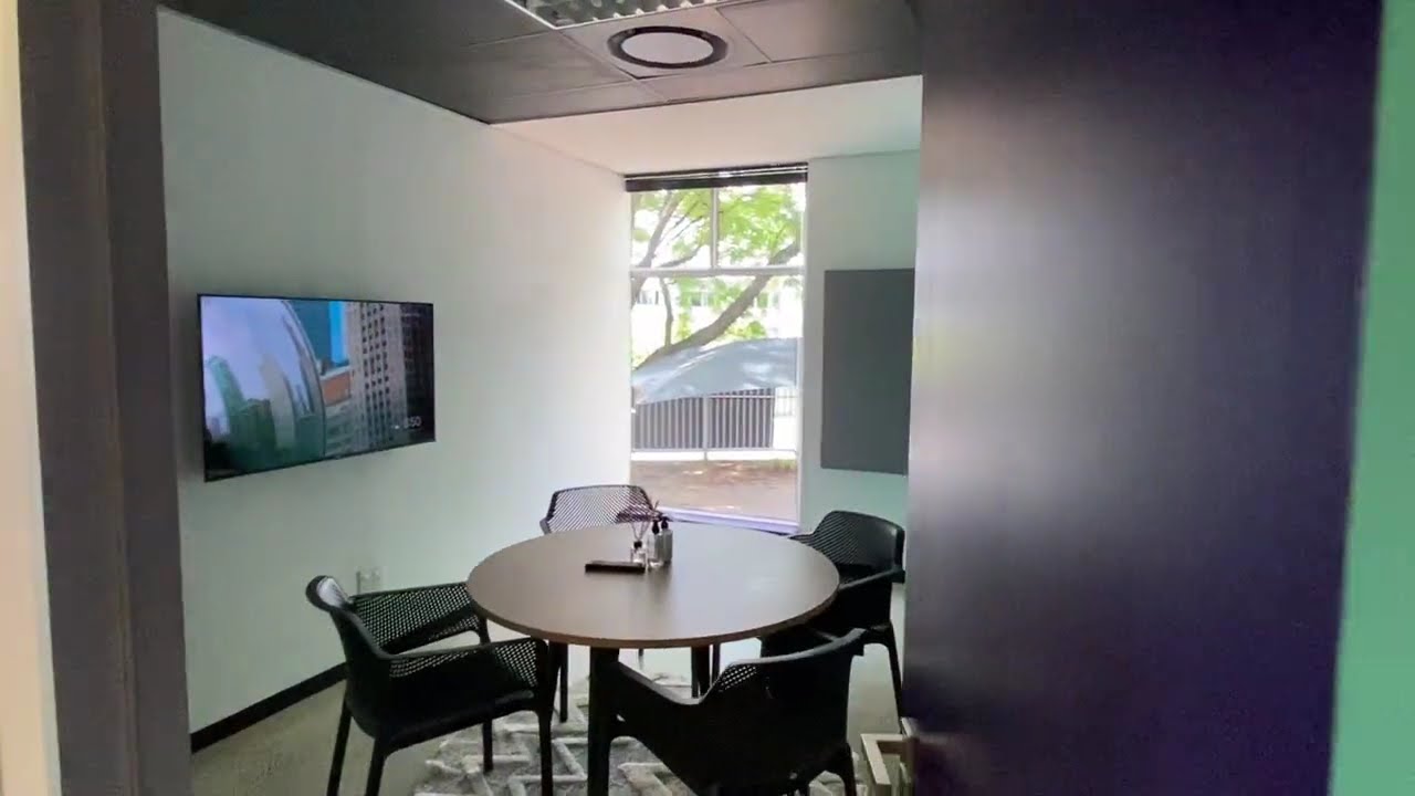 240m² Premium Fitted Office to Let in Bryanston