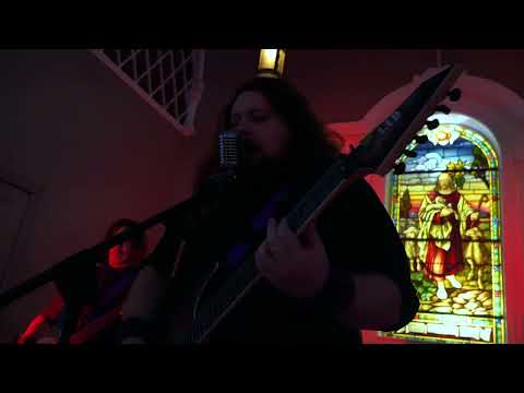 MINDRAZER - Suffer In Silence (Lyric Video)