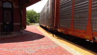 MVI 1765 csx Q217-04 auto rack in point of rocks md
