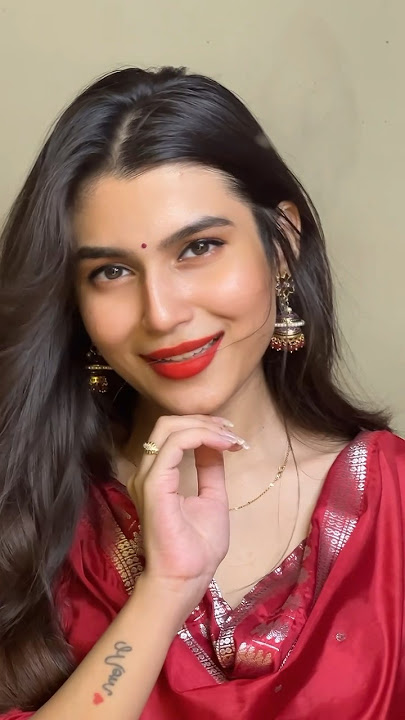 Chand chupa badal mein 🌙 #jhalaksoni