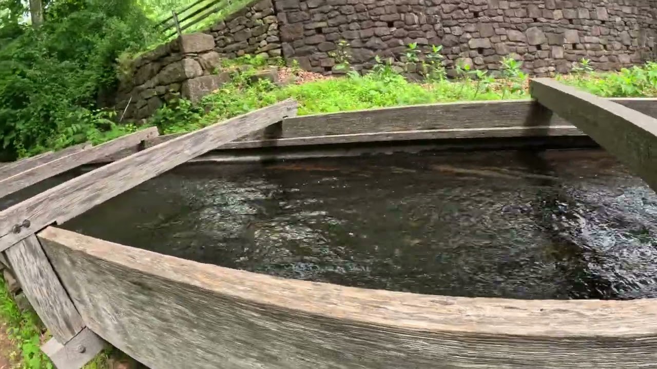 Water wheel from Hopewell Furnace 4