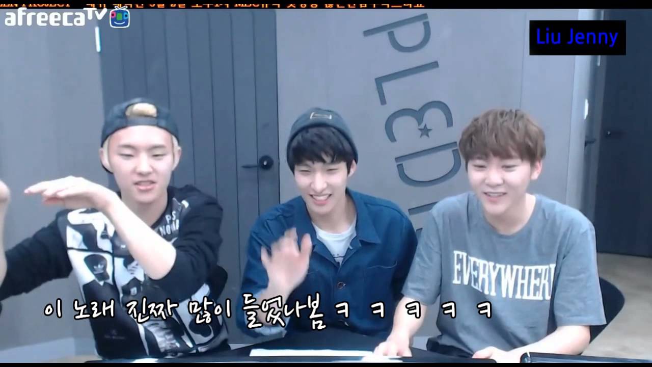 권호시, 그에게서 풍기는 진한 덕후의 향기...