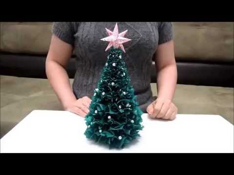 Новогодняя елка из гофрированной бумаги своими руками
