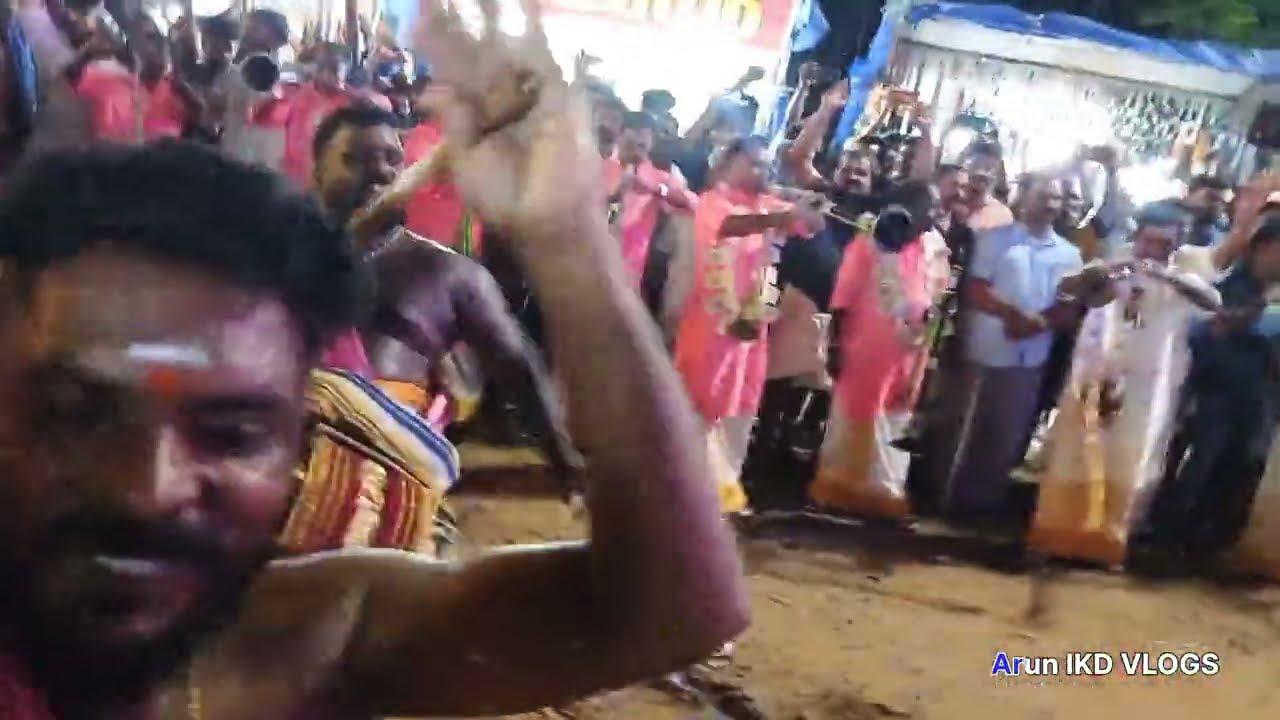 Saami Saami (Pushpa) Kariyannur Brothers Vs Thippilassery Brothers Irunnilamkode Shashti 29/10/22