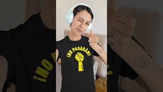 No Pasarán Fist T-Shirt