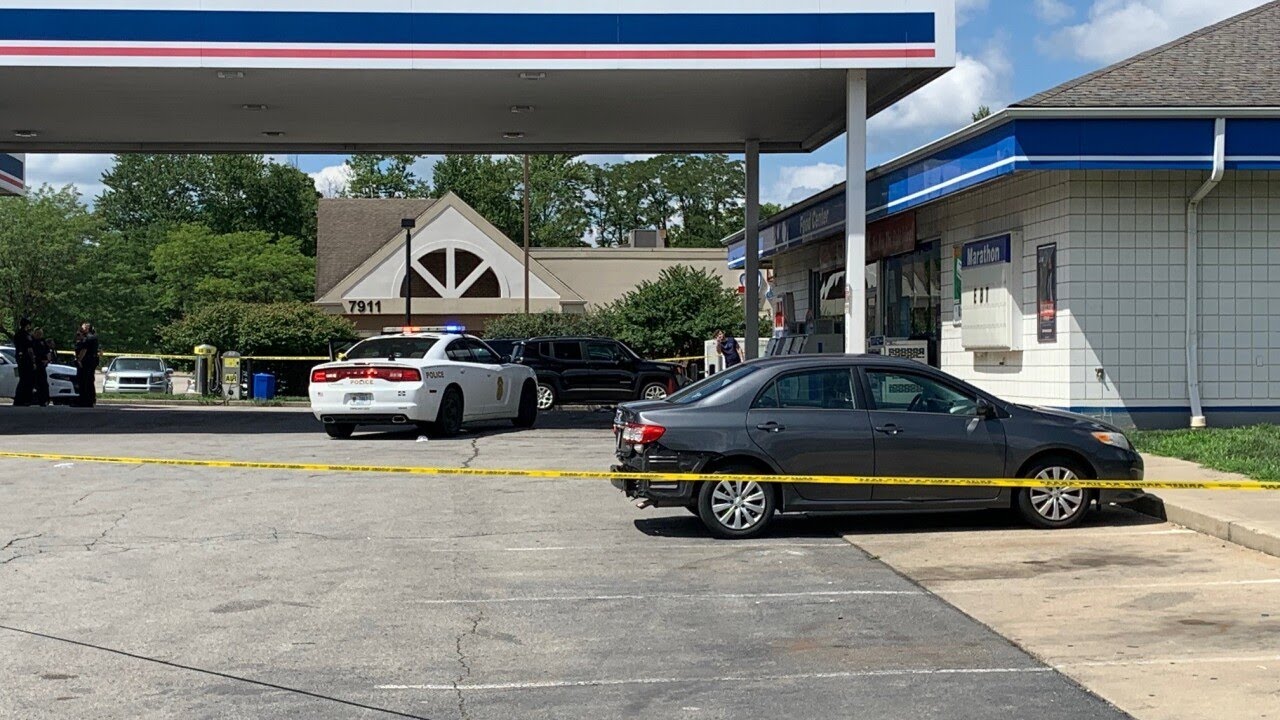 One person shot and killed at gas station - YouTube