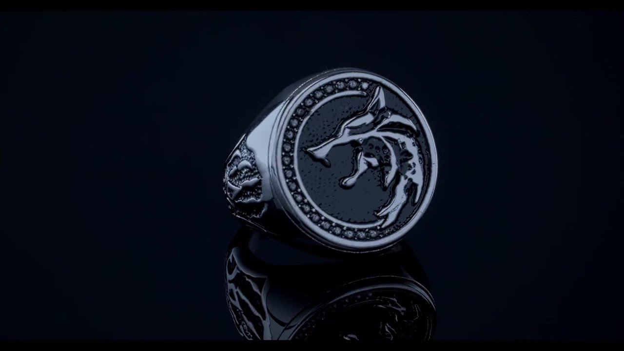 Hunter Animal Roaring Wolf Coin Ring Oxidized Stainless Steel