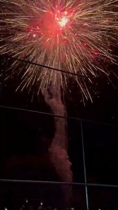 Kembang Api Lebaran Idul Fitri 2025 #shorts #short #shortvideo #fireworks #firecracker