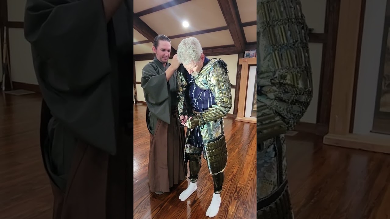 Putting on Samurai Armor from Iron Mountain Part 2. #floridabudokan #ironmountain