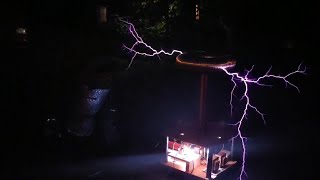Tesla coil evolution and fails.