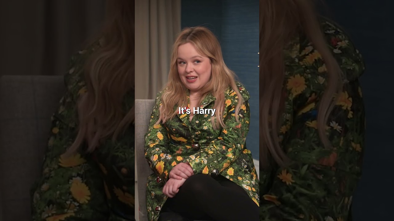 Nicola Coughlan finally getting it is everything 💛 #nicolacoughlan #clairefoy #harrystyles