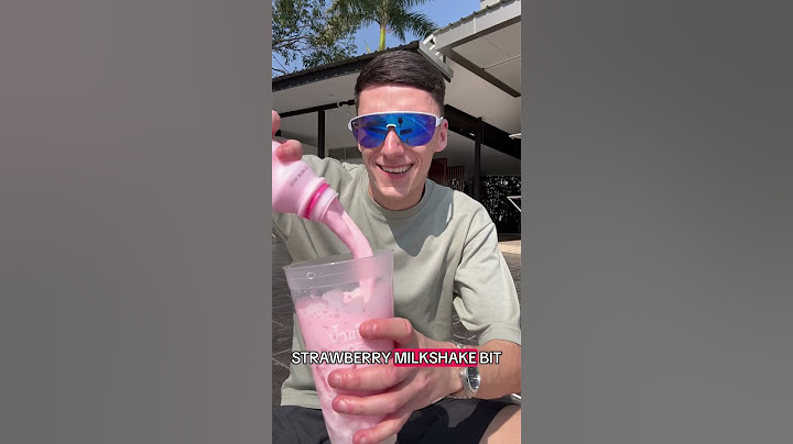 TRYING VIRAL 7Eleven Drinks in Thailand!🇹🇭