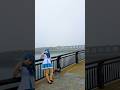 【霧の街釧路】霧の中でキックボードに乗ってみたら・・・ / 北海道釧路市ご当地Vtuber 鬼霧シアン着ぐるみ #shorts