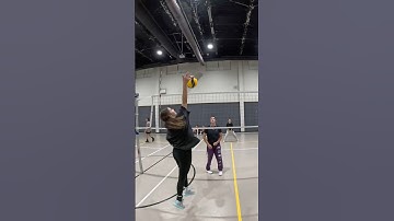 She Was On Fire — Perfect Spikes and Great Teamwork Indoors 🔥🏐😤