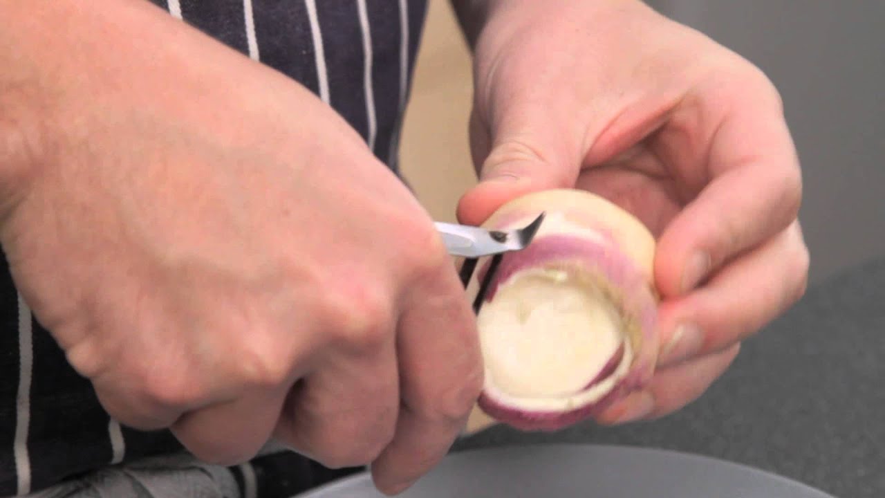 Comment Eplucher Des Navets Gourmand Youtube Comment Eplucher Des Navets Gourmand Youtube