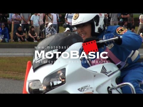 top-gun-of-japanese-motorcycle-police-vol.4-(women's-class)-白バイ競技大会（女性部門）